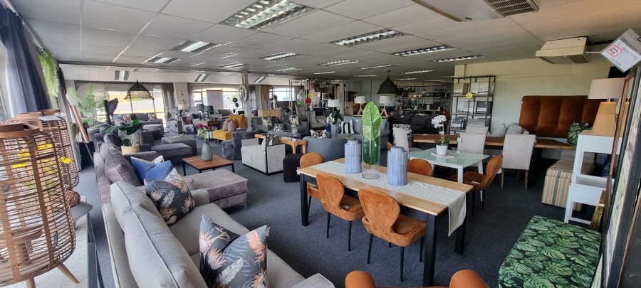 To Let commercial Property for Rent in Oakdale Western Cape